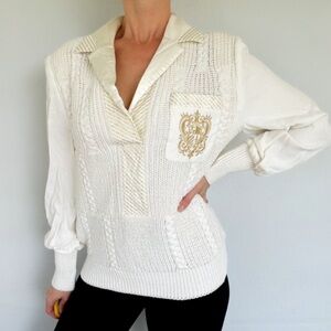 Vintage Caché white gold embroidered crest cable knit collar sweater medium